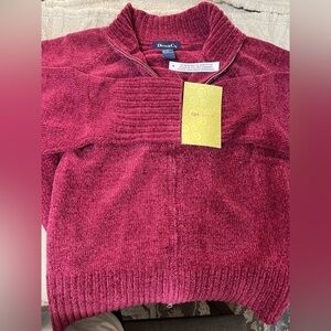 Woman’s denim & co sweater